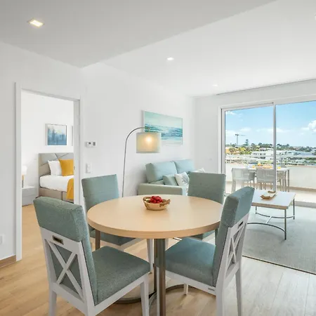 Ocean & Beach 1 With Pool By Homing Apartmán